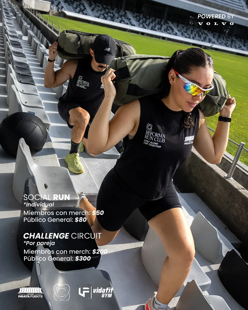 Cartel con los precios del evento sobre la foto de dos corredoras cargando sacos en las gradas del estadio: 50 pesos para miembros, 80 general.